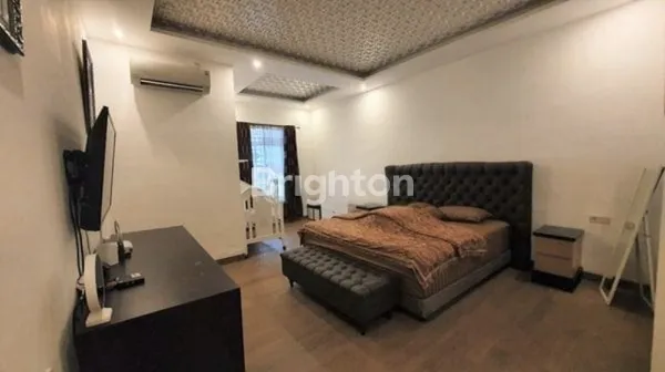 image RUMAH FURNISHED 2 LANTAI DI ASTEK, BSD (5)