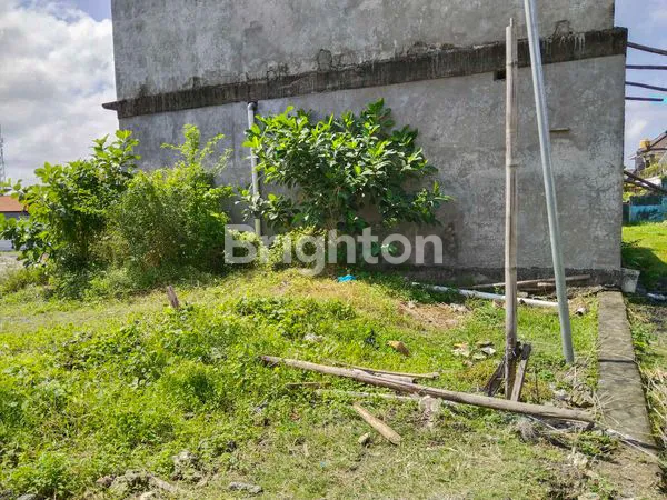 image DIJUAL TANAH DAPAT RUMAH DUA LANTAI SEMI FINISHING, LOKASI STRATEGIS (6)