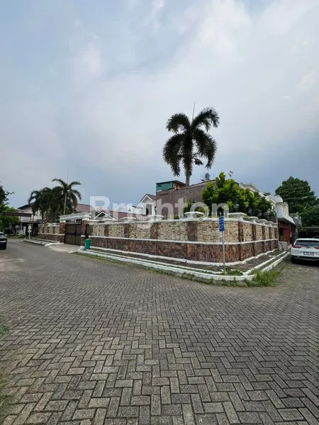 image RUMAH MEWAH DI VILLA SERPONG BSD - SHM SIAP KPR (1)