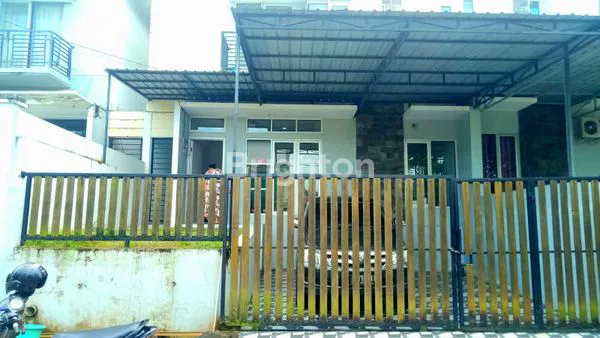 image DISEWA RUMAH 2 LANTAI SIAP HUNI REGENCY BALIKPAPAN (1)