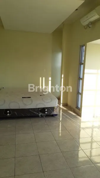 image DISEWA RUMAH 2 LANTAI SIAP HUNI REGENCY BALIKPAPAN (2)