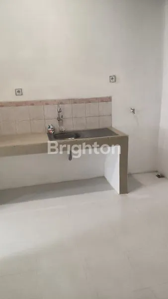 image DISEWAKAN RUMAH DI CLUSTER TORONTO – KOTA WISATA CIBUBUR \\\\U2728 (7)