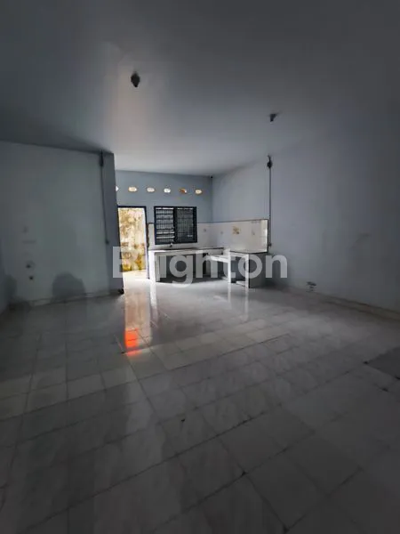 image HUNIAN KELUARGA NYAMAN AMAN TENGAH KOTA PEKANBARU (5)