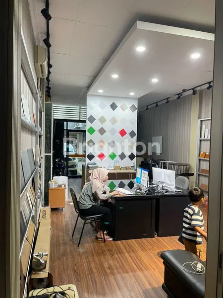 image RUKO 4,5 LANTAI KOMPLEK DUTA INDAH SQUARE  TELUK GONG (3)