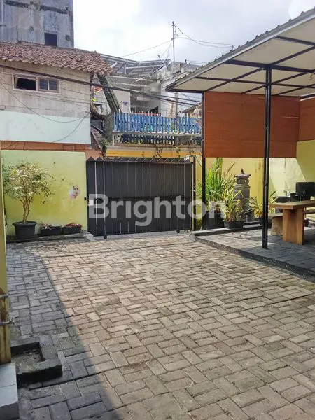 image RUKO PREMIUM 3 LANTAI JEMBER (6)