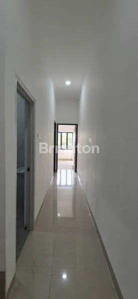 image RUMAH BARU 3.5 LANTAI STRATEGIS DEKAT MALL CENTRAL PARK TANJUNG DUREN (4)