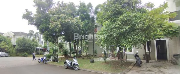 image RUMAH SEMI FURNISH PONDOK HIJAU GOLF GADING SERPONG TANGERANG (1)