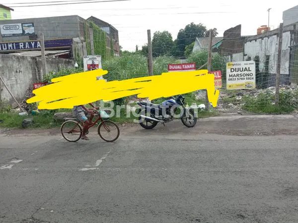 AREA COMERSIAL BISA DIBAGI JADI 3RUKO