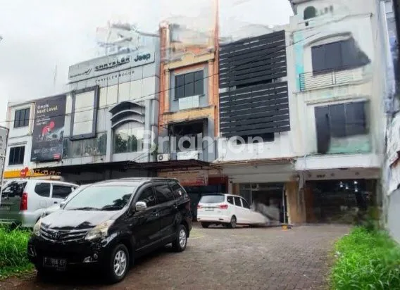 RUKO 3 LANTAI SIAP SEWA DI JL. PAJAJARAN - BOGOR