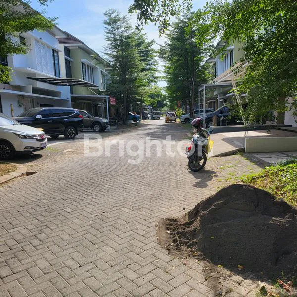 image RUMAH 2 LANTAI FURNISH DI WATER FRONT (3)