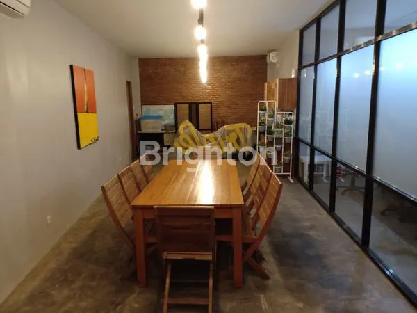 image RUMAH MEWAH 788M² PLUS KOLAM RENANG DI BINTARO SEKTOR 2 (3)