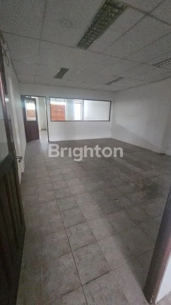 image RUKO STRATEGIS DI JUAL LOKASI STAL KUDA (3)