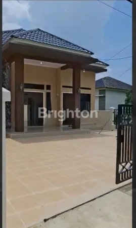 image RUMAH MEWAH 2KT DI PUTRI AYU - HALAMAN LUAS, SHM LENGKAP (1)