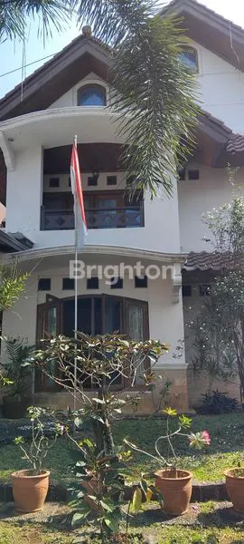 image RUMAH BESAR SIAP HUNI NYAMAN ASRI BEBAS BANJIR DI KOTA BEKASI (1)