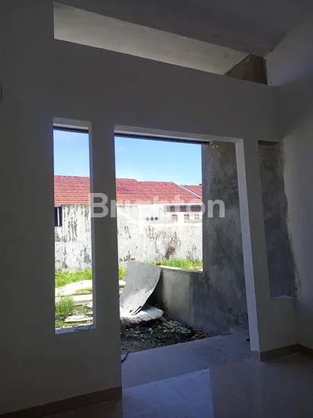 image RUMAH KOMPLEK AREA RIAU UJUNG (3)