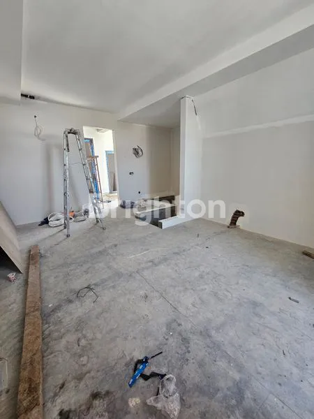 image RUMAH DHARMAHUSADA INDAH AMERICAN MINIMALIS (4)