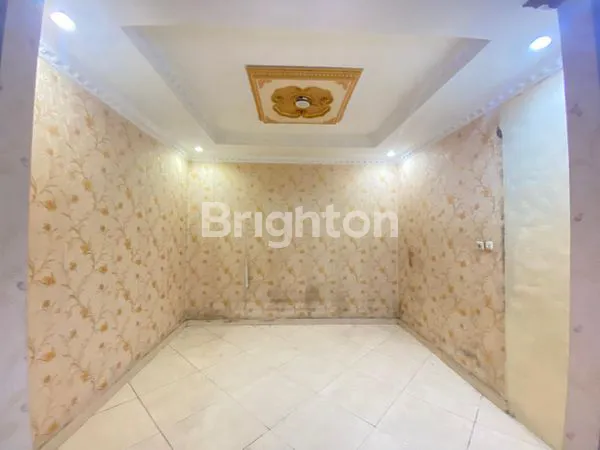 image RUMAH MEWAH DAN ASRI DI KOTA WISATA JUAL CEPAT!! (7)