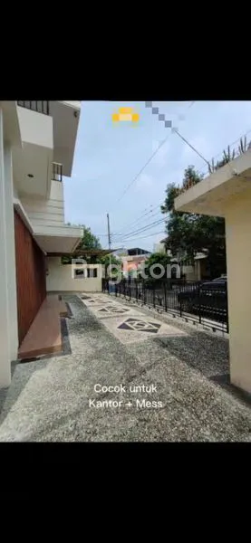 image RUKO DAN MESS LOKASI STRATEGIS DI JL. HALMAHERA. TENGAH KOTA. SEMARANG. (8)