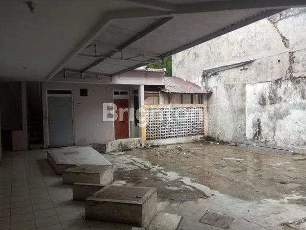 image RUMAH DI GAYUNGSARI, SURABAYA SELATAN (2)