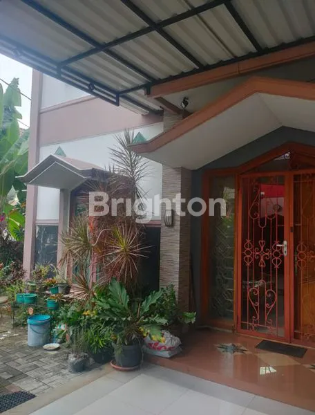 image RUMAH MODERN KLASIK VILA DAGO - TANGERANG SELATAN (2)