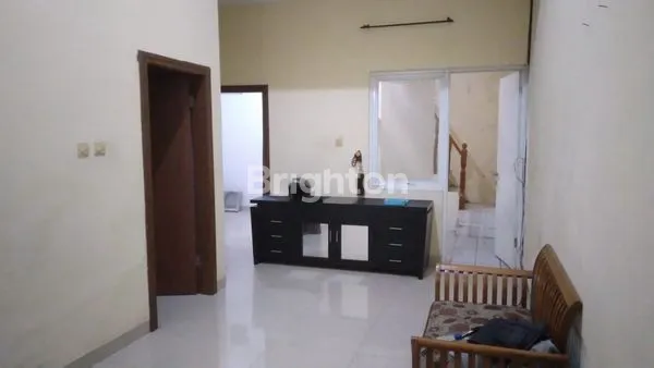 image RUMAH 2 LANTAI SEMI-FURNISHED DI PINUS REGENCY BANDUNG TIMUR (4)