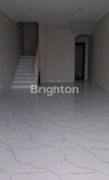 image RUKO 2 LANTAI LOKASI STRATEGIS MONANG MANING BANGUNAN BARU  (4)