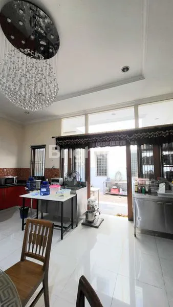 image RUMAH 2LT OLD MONEY TANAH ABANG JAKARTA PUSAT (5)