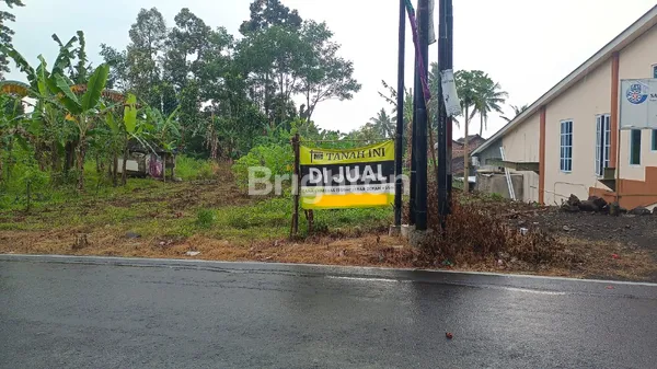 TANAH DI DAERAH WISATA KULTURAL