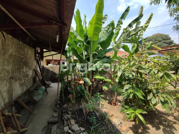 image KAVLING TANAH UNTUK KOMERSIAL DEKAT SUMMARECON KOTA BEKASI (8)