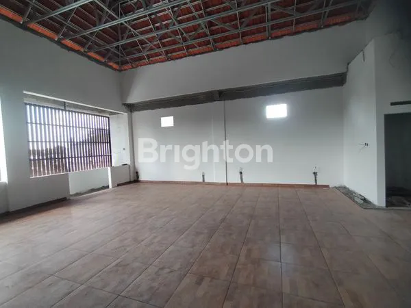 image DISEWAKAN RUANG /RUKO LANTAI 2 SANGAT COCOK BUAT GYM /FITNES /PILATES , AREA PADAT PENDUDUK DI DALUNG (6)