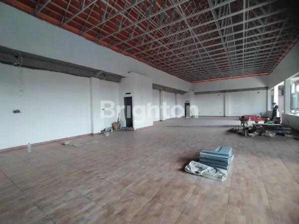 image DISEWAKAN RUANG /RUKO LANTAI 2 SANGAT COCOK BUAT GYM /FITNES /PILATES , AREA PADAT PENDUDUK DI DALUNG (4)