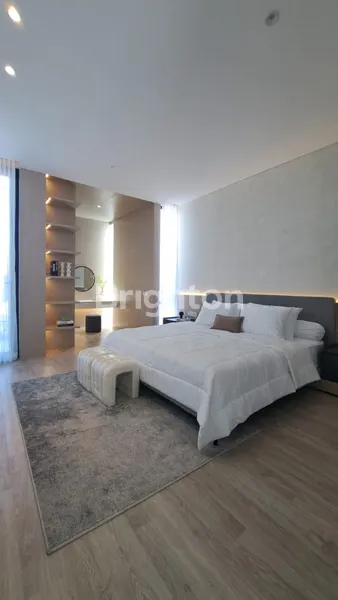 image RUMAH 2 LANTAI FURNISH BARU DI MOJOARUM, SELANGKAH DHARMAHUSADA DAN SURABAYA PUSAT (5)