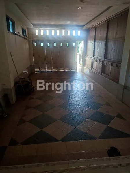 image RUMAH LUAS DAN BESAR DI PINGGIR JALAN PROPINSI KOTA BATANG  (3)