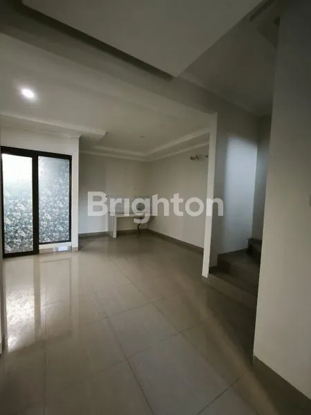 image RUMAH DIJUAL DI SERPONG PARK RESIDENCE (3)