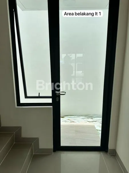 image RUKO HAMPTONE, GADING SERPONG TANGERANG (4)