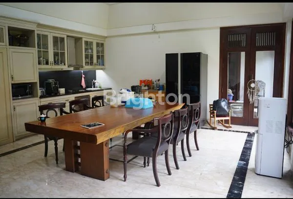 image RUMAH CANTIK 2 LANTAI DI VERMONT, BSD  (7)