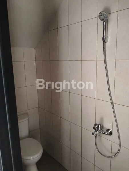 image RUMAH BARU TYPE NALADHIPA DI MANSION HILLS JATINANGOR DEKAT KAWASAN KAMPUS. LOKASI STRATEGIS AKSES MUDAH KE TOL PADALEUNYI DAN TOL CISUMDAWU (6)