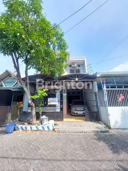 image RUMAH 2 LANTAI STRATEGIS DI LIDAH KULON, SHM, SIAP KPR (1)