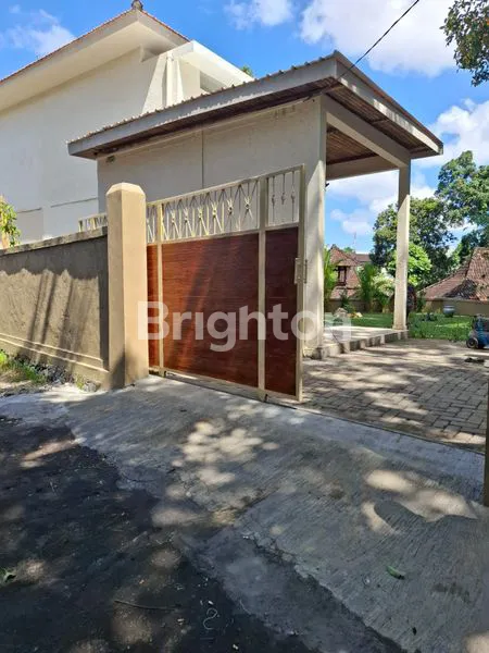 image DIJUAL RUMAH BARU DI KOTA DENPASAR DENGAN SUASANA UBUD YANG ASRI  (6)