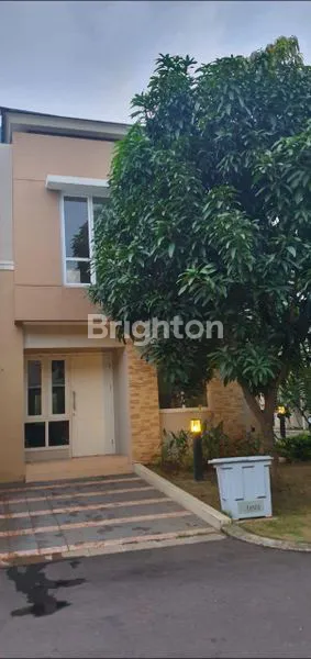 image DISEWAKAN RUMAH CLUSTER TESLA GADING SERPONG (8)