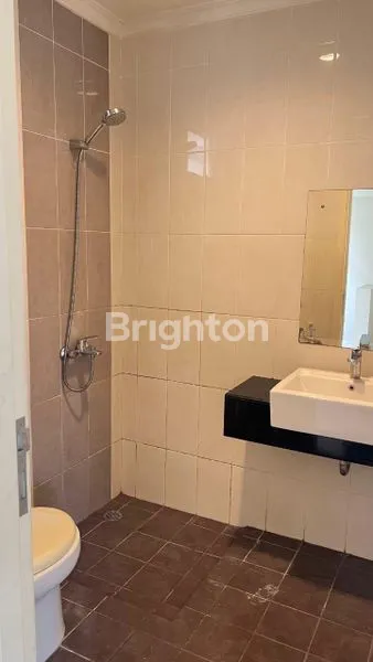 image DISEWAKAN RUMAH CLUSTER TESLA GADING SERPONG (4)