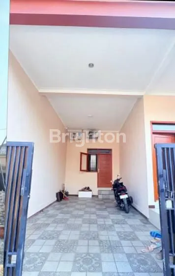 image DIJUAL RUMAH CANTIK DI VILLA MUTIARA CIPUTAT (3)