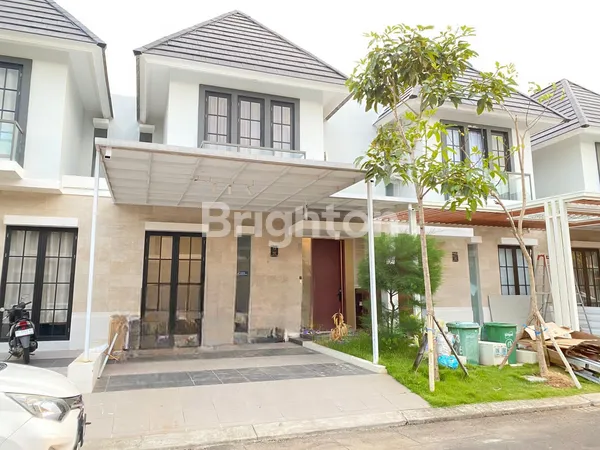 RUMAH MEWAH 2 LANTAI DI CITRALAND TALLASA CITY, MAKASSAR