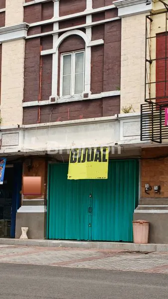 image RUKO 3 LANTAI HADAP JALAN RAYA SUDAH RENOV DEKAT SUMMARECON MALL SERPONG, SEKOLAH TARAKANITA DAN STELLA MARIS (5)