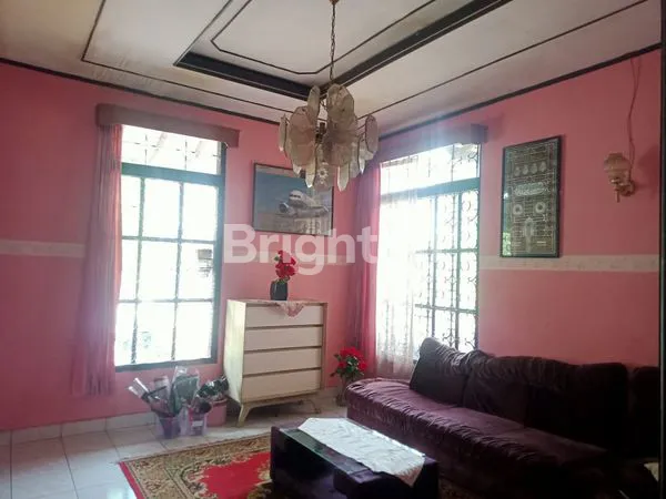 image RUMAH 6 KT LT 530M² DI SARIWANGI (3)