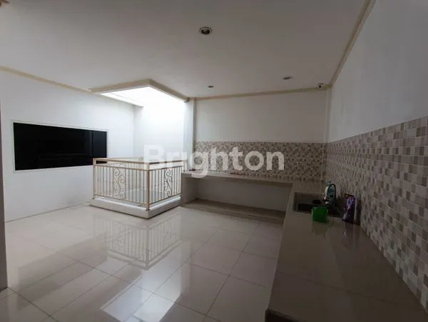 image GUDANG DISEWAKAN 2,5 LT BAGUS SIAP HUNI (8)