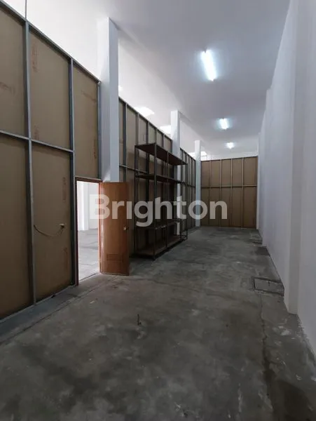 image GUDANG DISEWAKAN 2,5 LT BAGUS SIAP HUNI (4)