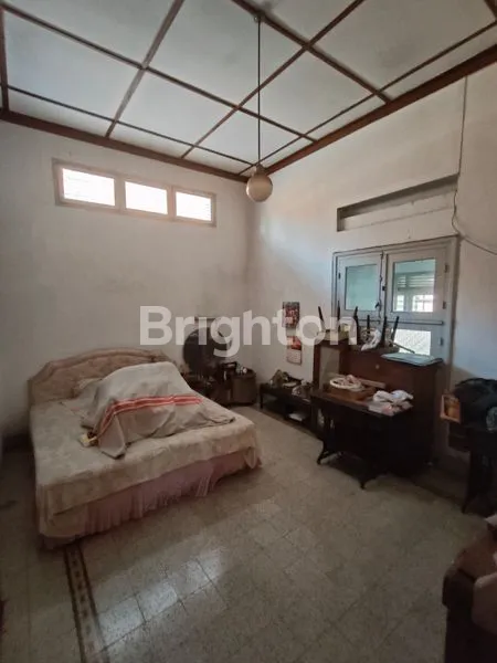image RUMAH BANGUNAN KOLONIAL DI AREA GUNUNG GUNUNG JL  IJEN PUSAT KOTA MALANG (6)