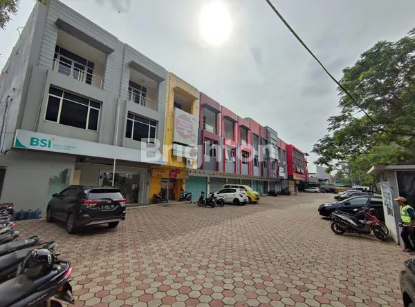 image RUKO 3 LANTAI STRATEGIS DEKAT BCC & TOL TANAH SAREAL (3)