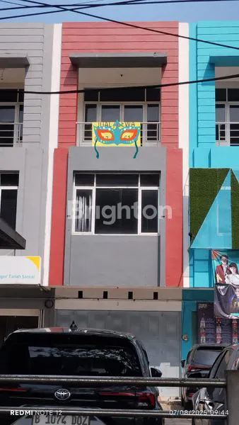 image RUKO 3 LANTAI STRATEGIS DEKAT BCC & TOL TANAH SAREAL (2)